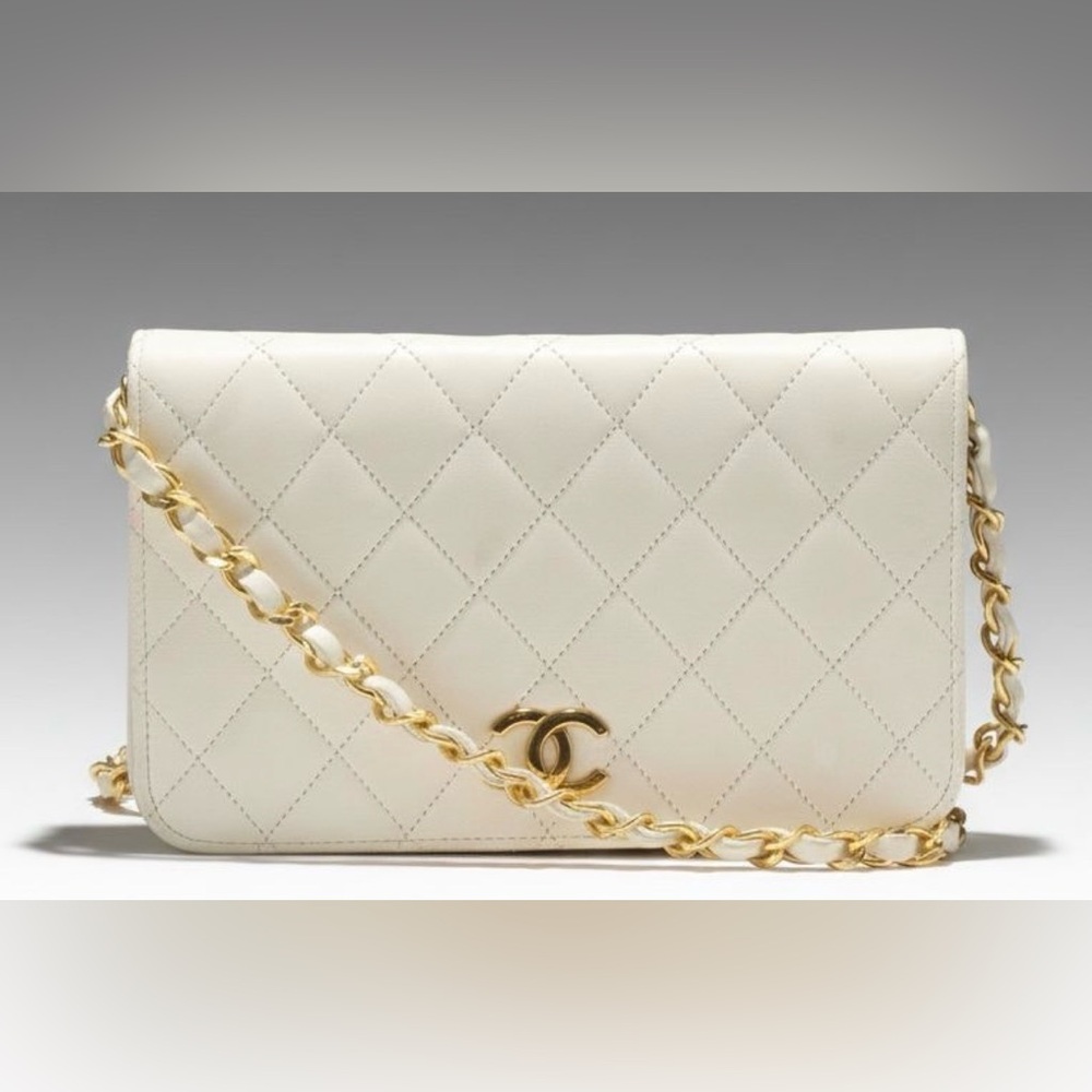 Chanel Full Flap White Lambskin Leather Diamond Stitched Shoulder Bag, 1980's
